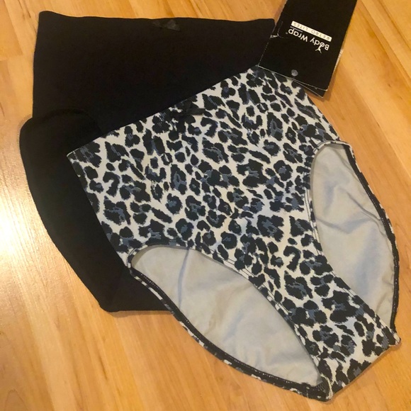 2pc BODY WRAP SHAPEWEAR NWT - Picture 1 of 4